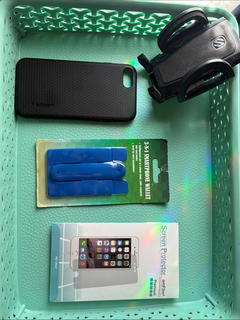 iPhone SE Bundle Spigen Case, 2 Screen Cover Kit, Car Clip, Phone Wallet/Stand